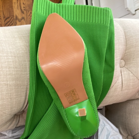 SHEIN Green over the knee boots - Picture 3 of 7
